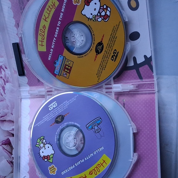 Hello Kitty 5 DVD Collection - Picture 3 of 5